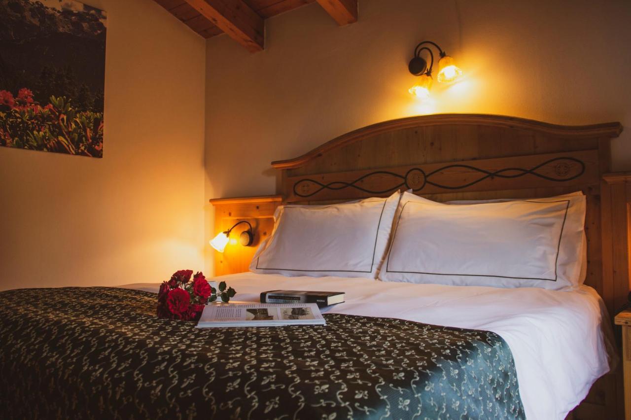 Hotel Garni La Soldanella Мадонна-ди-Кампильо Экстерьер фото